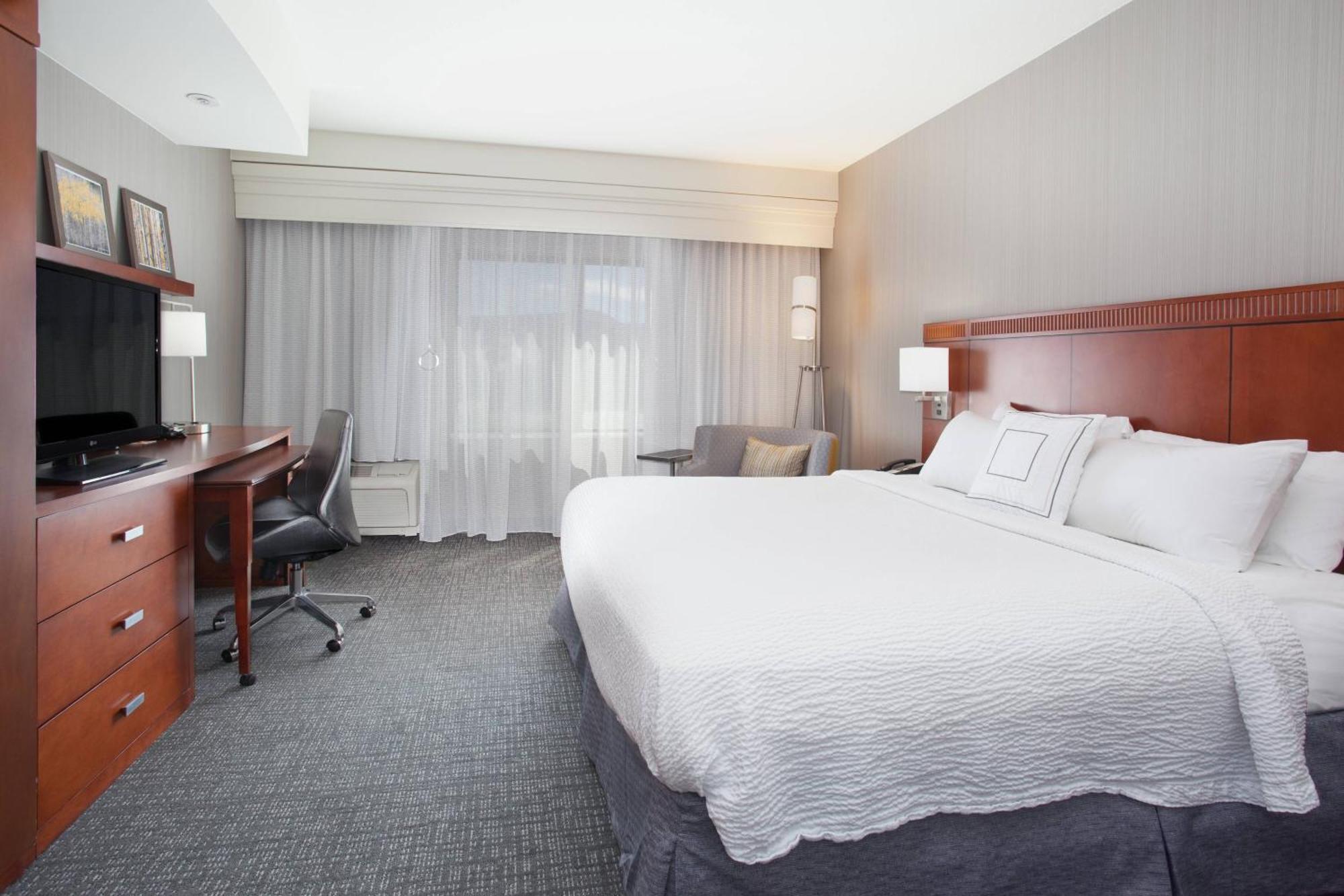 คอร์ทยาร์ด แคสเปอร์ Hotel ภายนอก รูปภาพ